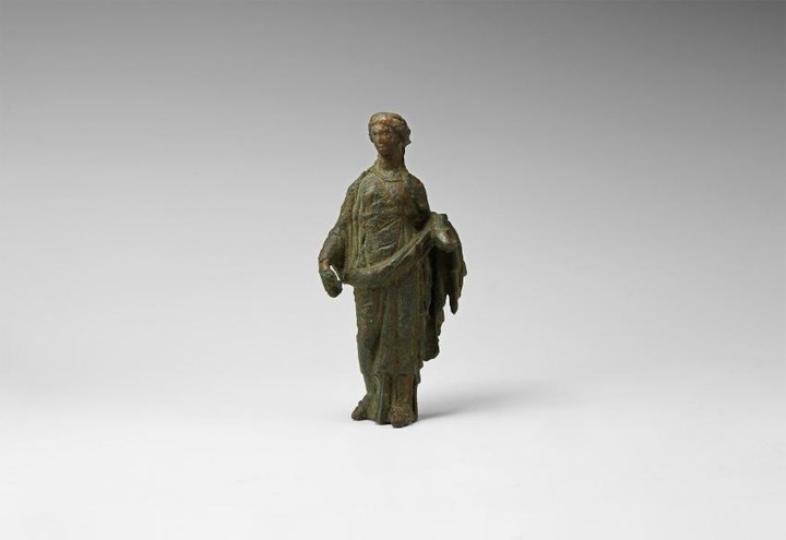 Large Roman Fortuna Statuette