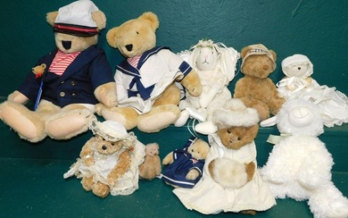 Lot Teddy Bears & Dolls