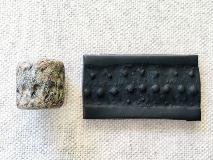 Mesopotamian Stone Jemdet Nasr Cylinder Seal - 16.4×15.5×15.8 mm - (1)