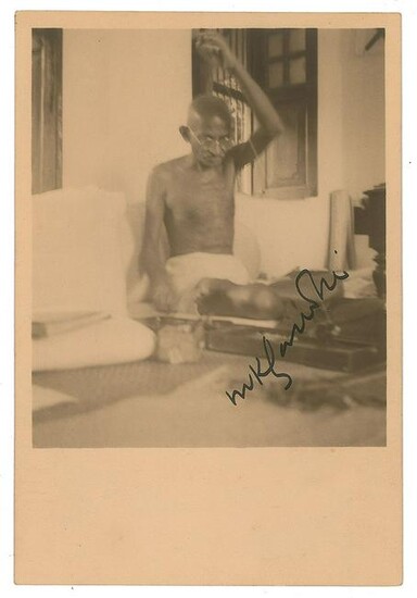 Mohandas Gandhi Signed Photograph