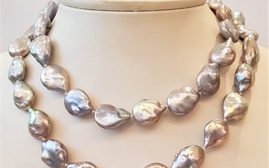 NO RESERVE PRICE - 925 Silver - 16x17mm Cultured Pearls - Necklace