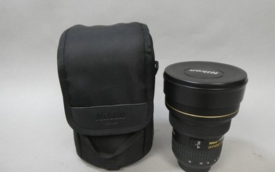 Nikon AF-S Nikkor 14-24mm 1:2.8 G Ed Lens w/ CL-M3 Case