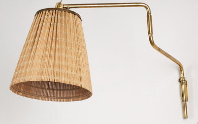 PAAVO TYNELL. A model 9414 brass wall lamp, Taito, mid 20th century.