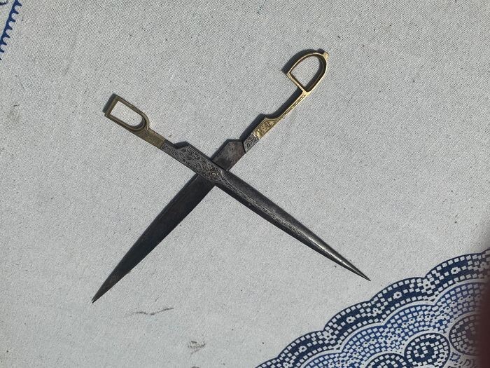 Pair of calligrapher scissors damascene steel silver Iran XIX em - Steel - XIIX