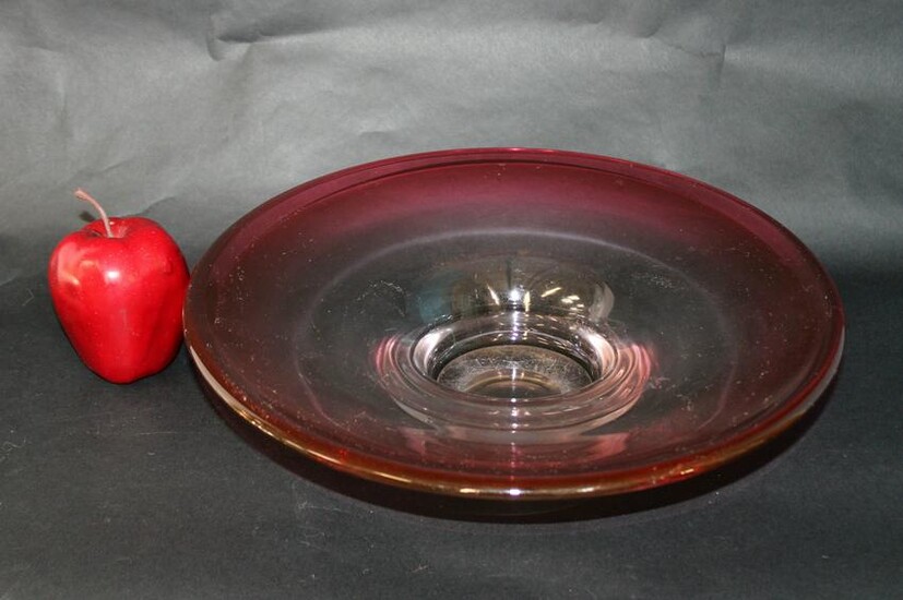 Red to clear art glass bowl
