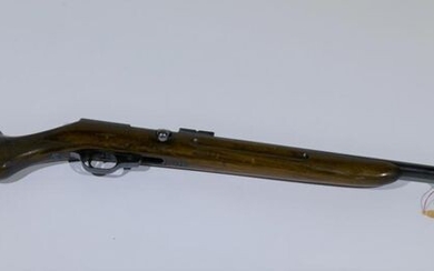 Rifle with bolt WALTHER, calibre 5,5 mm.