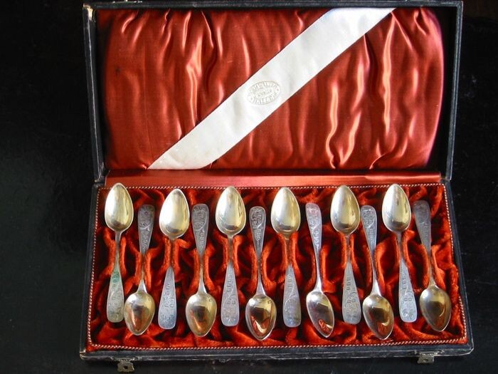 Spoon (12) - .800 silver, vermeil - Hermann Walter, Halle - Germany - Around 1900