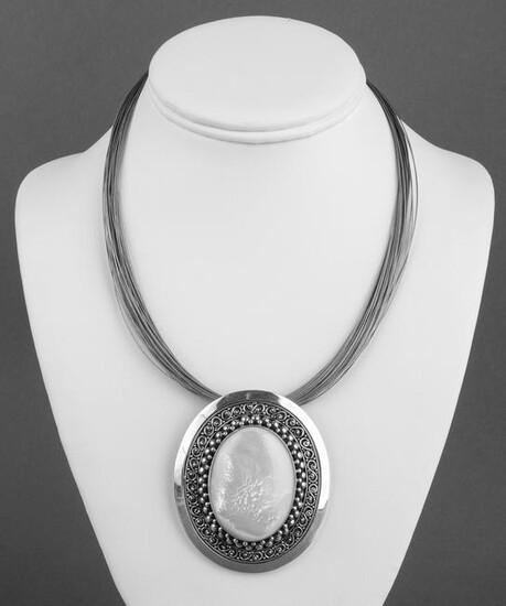 Suarti Mother-of-Pearl & Silver Pendant Necklace