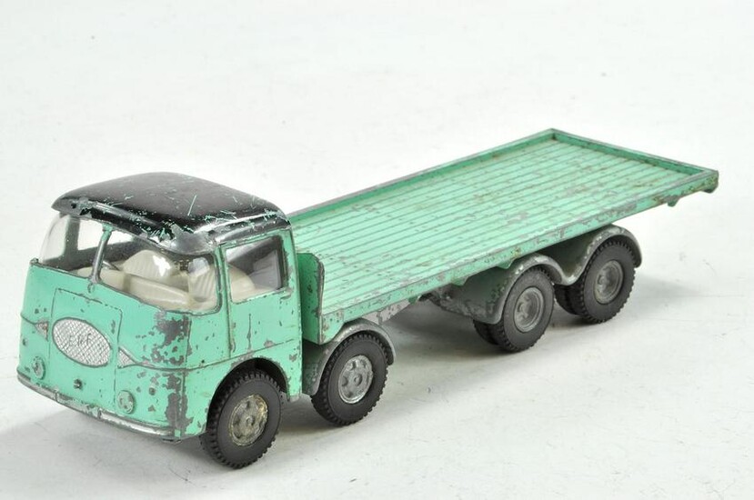Triang Spot-On ERF Flatbed Lorry in turquoise / black.