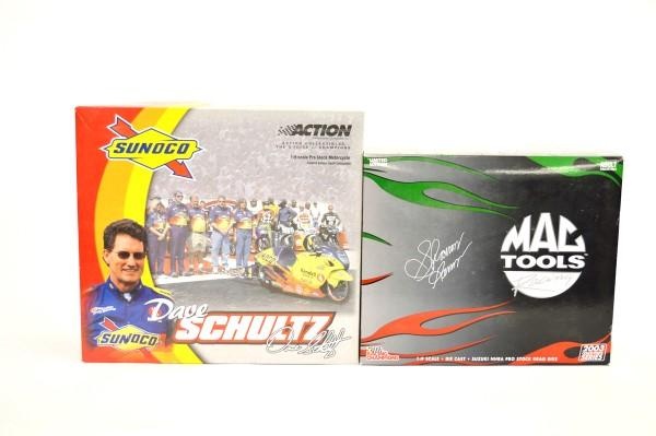 Two 1:9 scale limited edition motorcycle models, comprising an...