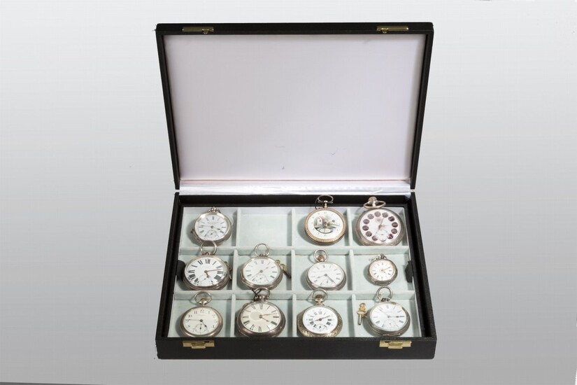 Undici orologi da tasca in argento. XIX secolo. Misure...