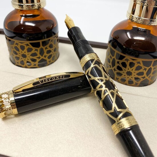 Visconti - Fountain pen - Extase d'Oud Extra Fine Fountain/Rollerball Pen Gold Limited Edition 681AG23PDA55DGEF