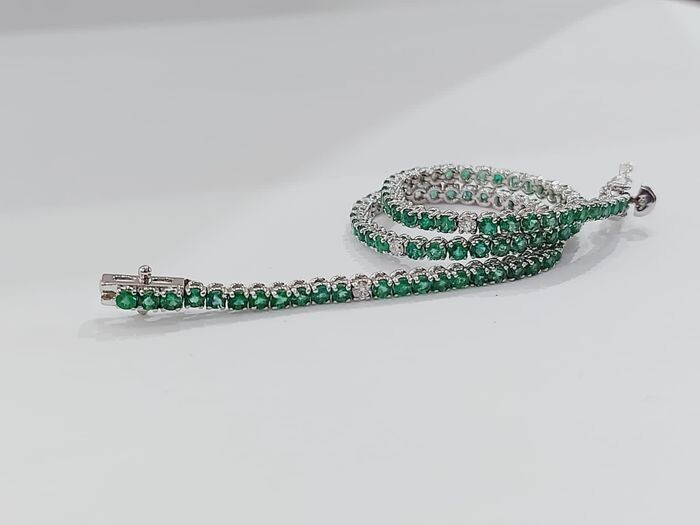 corvino bracciale tennis - 18 kt. White gold - Bracelet - 0.35 ct Diamond - Emerald