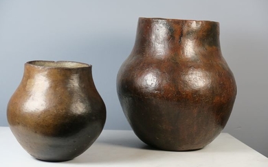 water pots (2) - Earthenware - Sotho - Lesotho