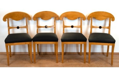 4 Biedermeier-Stühle, Obstholz, verstrebte Rückenlehne z.T. ebonosiert, Gebrauchspuren, 82x42x48 cm