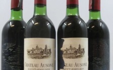 2 bouteilles CHÂTEAU AUSONE 1975 1er GCC (A) Saint Emilion (1 légèrement bas