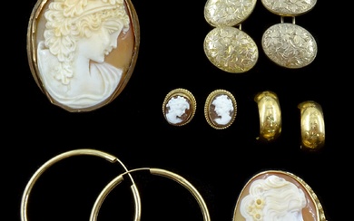 9ct gold jewellery including two cameo brooches