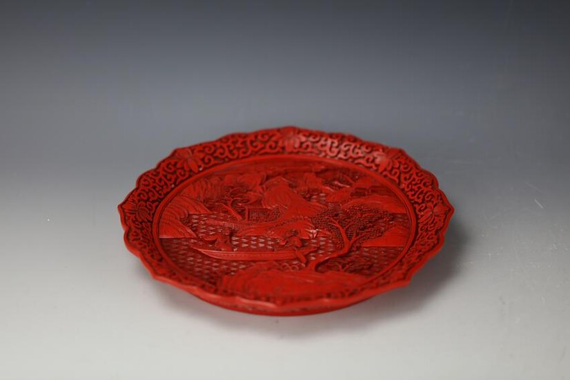 A Chinese Cinnabar Lacquer Barbed Dish