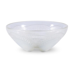 A Lalique Coquilles bowl and plate France, early 20th...