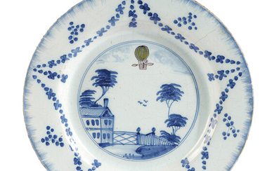 A SMALL DELFTWARE POTTERY BALLOONING PLATE