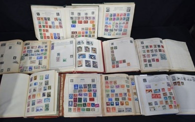 A collection of Worldwide stamps in 10 albums (Qty)