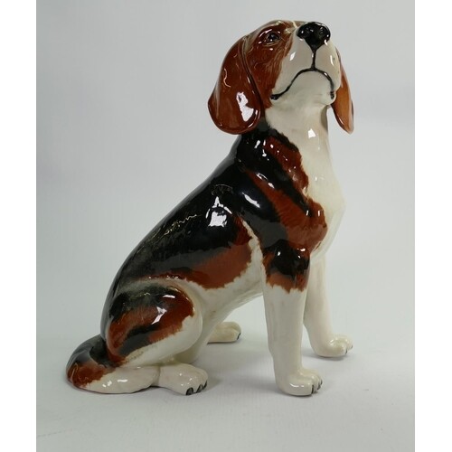 Beswick fireside model of beagle 2300