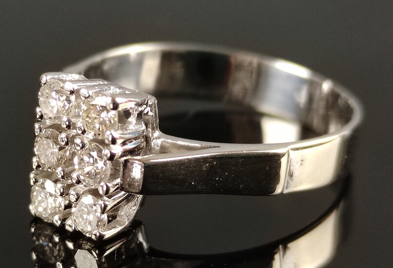 Diamond-ring with 6 diamonds, total around 0,5ct, 585/14K white gold, 3,44g, size 59