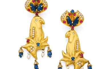 F. MORONI, Roma Pair of "Perruches" (budgie) ear pendants in 18k yellow gold (750‰) , rubies