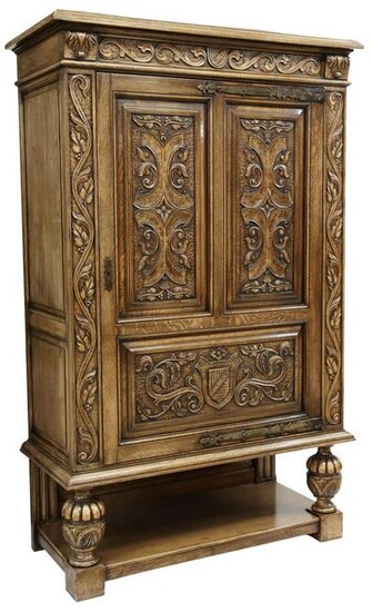 FRENCH RENAISSANCE STYLE CARVED OAK CABINET