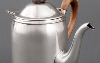 Hamilton & Inches Sterling Silver Chocolate Pot