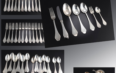 Horsens Silverware Factory and others 'Bernsdorff', silver dinnerware for 12 people and cake forks and coffee spoons for 6 people (60 + 5)