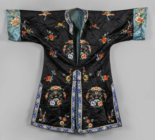 Kimono ricamato, Cina fine sec.XIX/inizi sex.XX