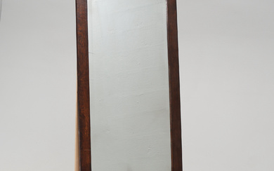 MIRROR. Art Nouveau, first part of the 20th century.