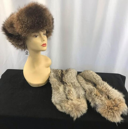 Men's Raccoon Fur Hat and Gloves
