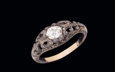 Old cut diamond silver and gold ring
