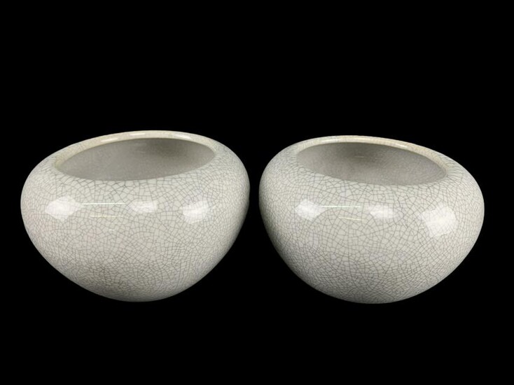 Pair Chinese Guan Style Crackle Bowl Vases