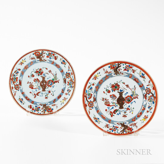 Pair of Export Porcelain Famille Rose Plates