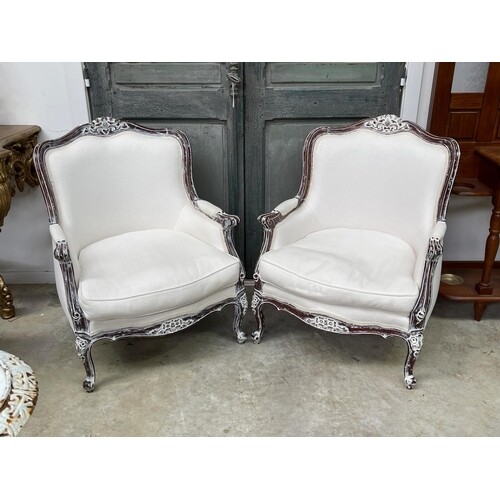 Pair of Louis XV style painted frame arm chairs (2)