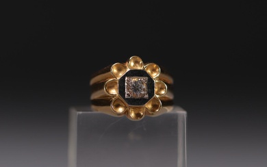 Ring in 18k yellow and white gold, brilliant cut, total...