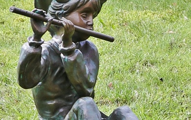 Sculpteur contemporain (actif aux 20e/21e s.) Jeune joueur de flûte comme statue de jardin ou...