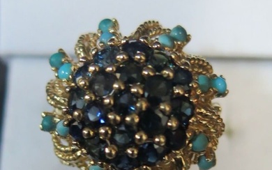 Vintage 1970s 14K Gold Sapphire Cluster Ring