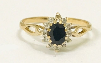 14 kt. Gold - Ring - 0.12 ct Diamond - Sapphire