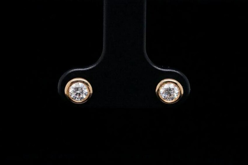 14K Yellow Gold and 0.40ctw Diamond Stud Earrings