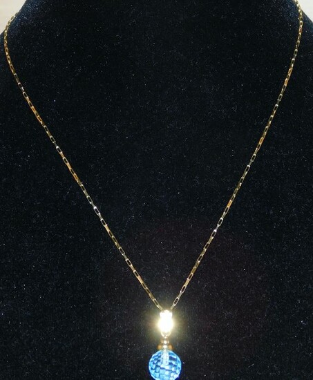 18 kt. Yellow gold - Necklace with pendant - 1.00 ct Topaz