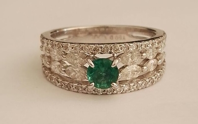 18 kt. White gold - Ring - 1.32 ct Diamond - Emerald
