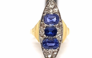 18 kt. Bicolour - Ring - 3.50 ct Sapphire - Diamonds