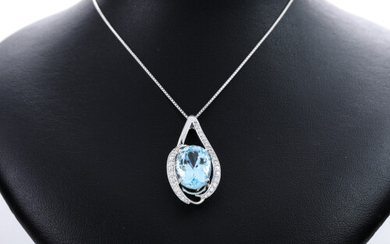 7.82ct Aquamarine and Diamond Pendant
