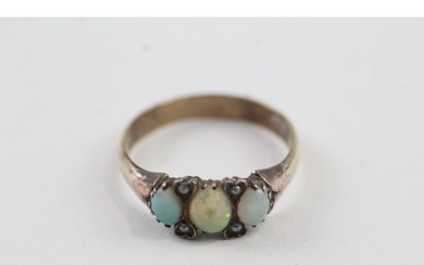 9ct gold vintage opal & seed pearl dress ring (2.5g) Size P