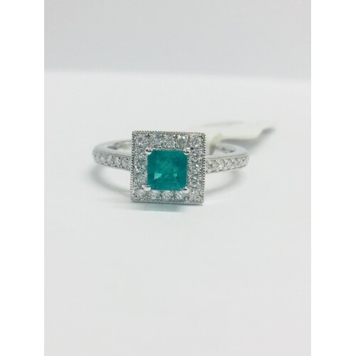 9ct white Gold Emerald diamond cluster Ring, 28 Round Diamon...