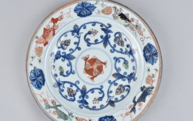 A CHINESE FAMILLE VERTE FISH PLATE - Porcelain - China - Kangxi (1662-1722)